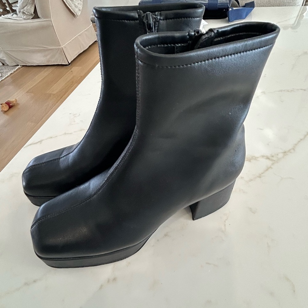 Jeffrey Campbell Platform boots